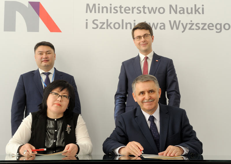 Kazachstan bliżej Polski: umowa Perspektywy-Bolashak
